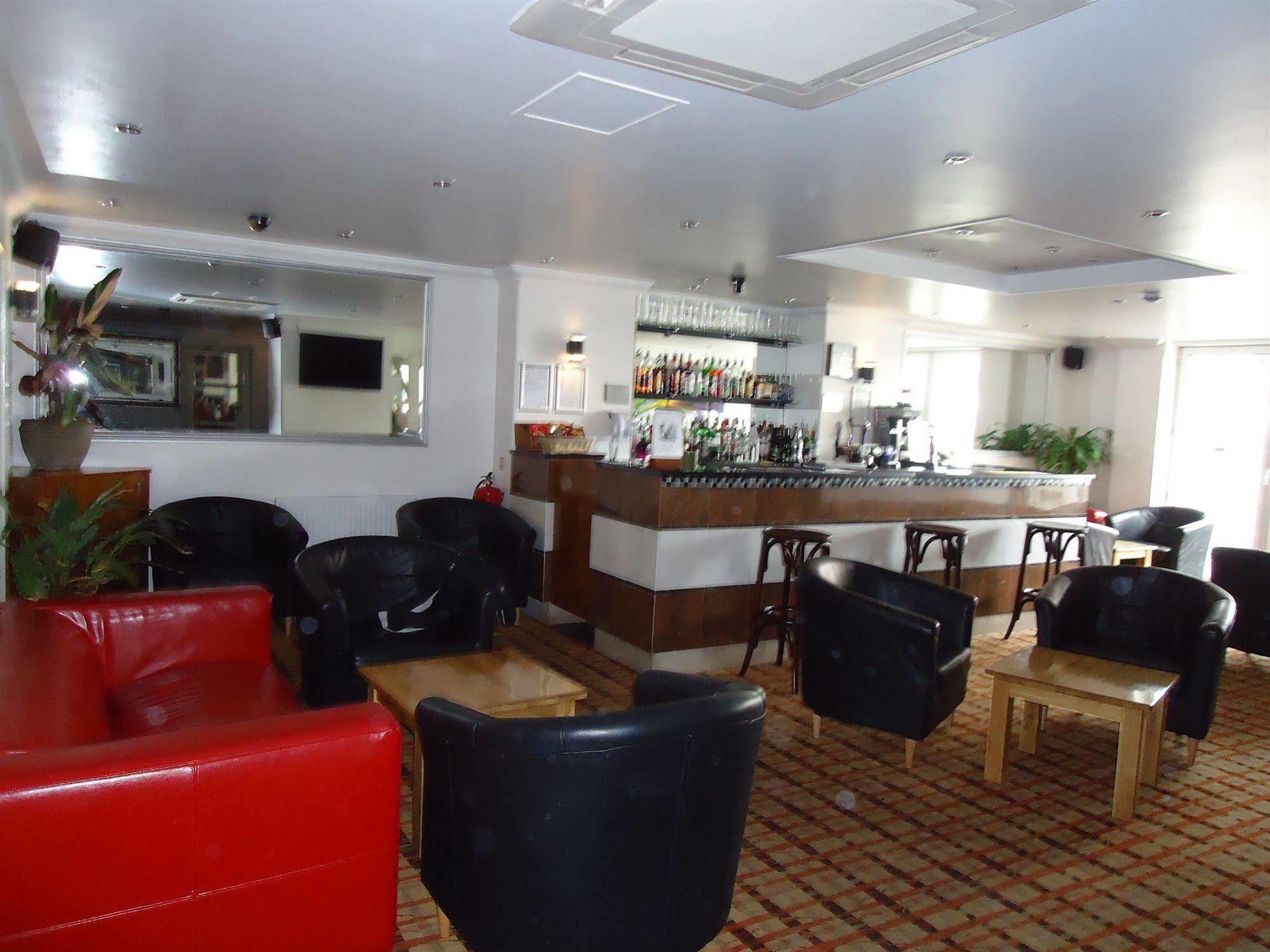 Oyo Kingsley Hotel Bournemouth Buitenkant foto